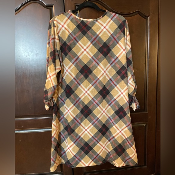 ♥️Plaid Tunic Dress - Picture 2 of 9